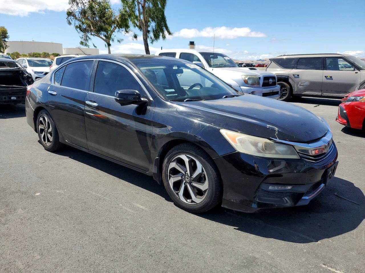 2016 HONDA ACCORD