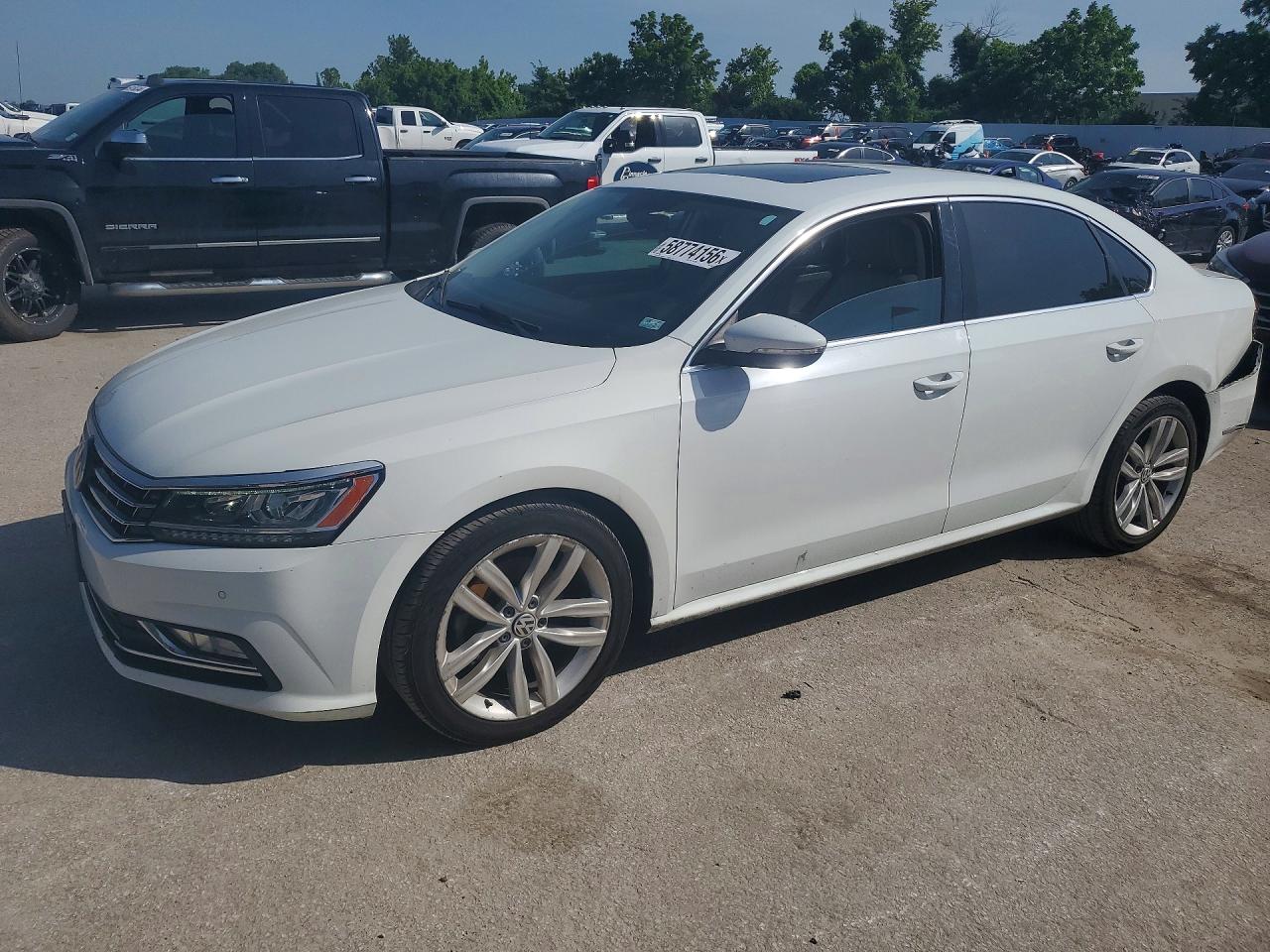 2018 VOLKSWAGEN PASSAT