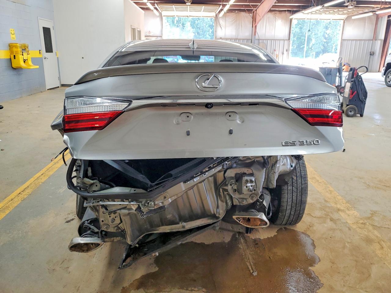 2017 LEXUS ES350