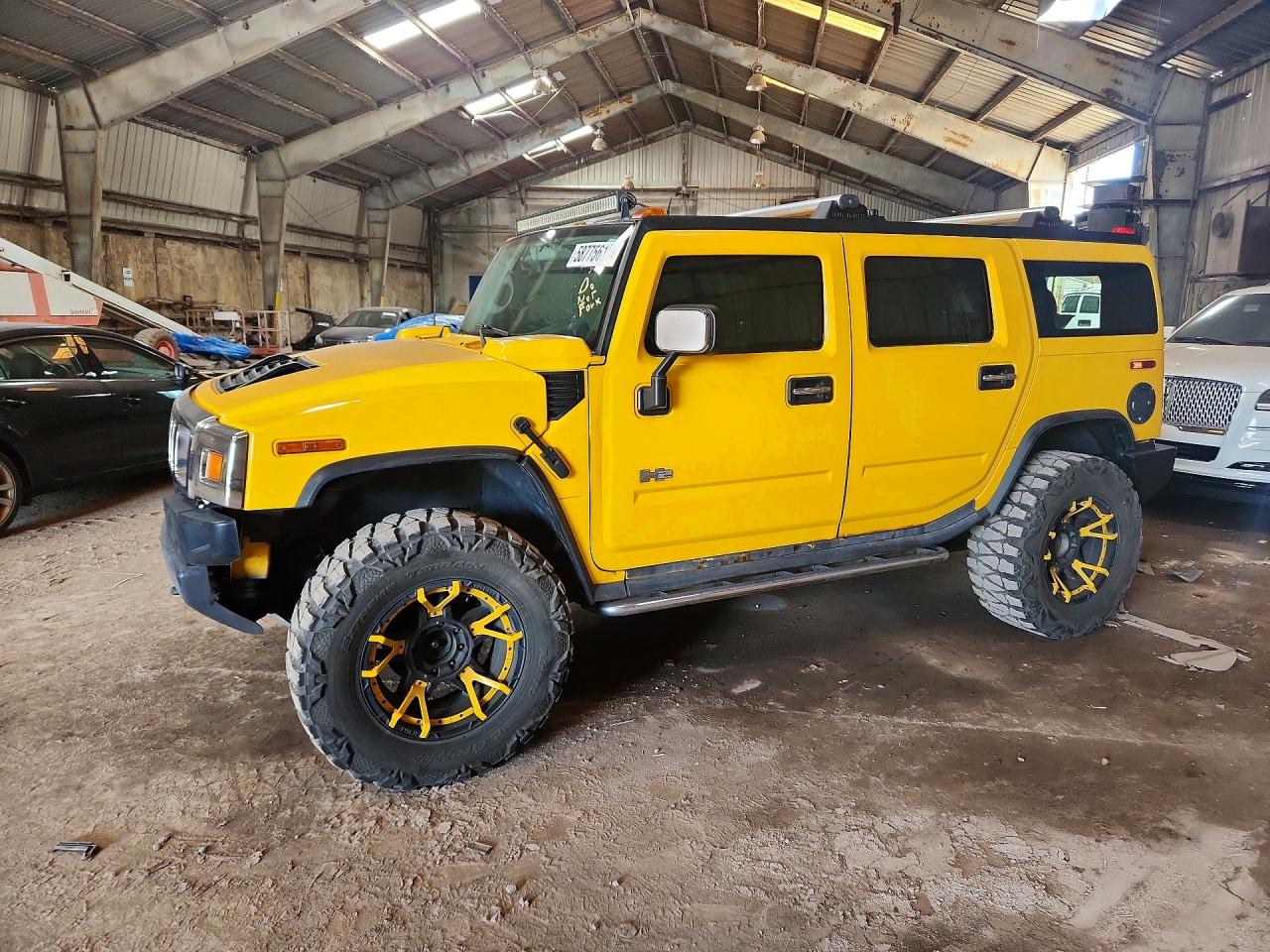 2004 HUMMER H2