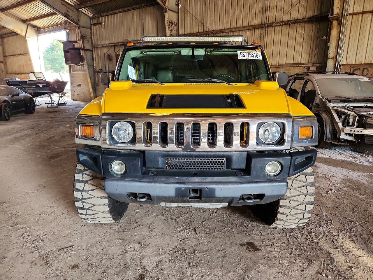 2004 HUMMER H2