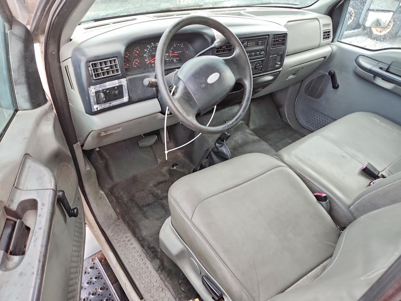 2007 FORD F650