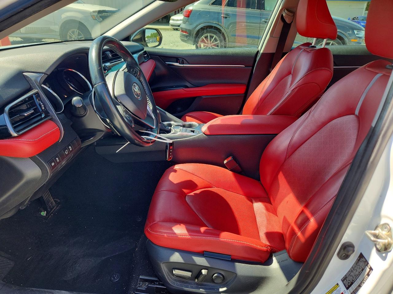 2019 TOYOTA CAMRY