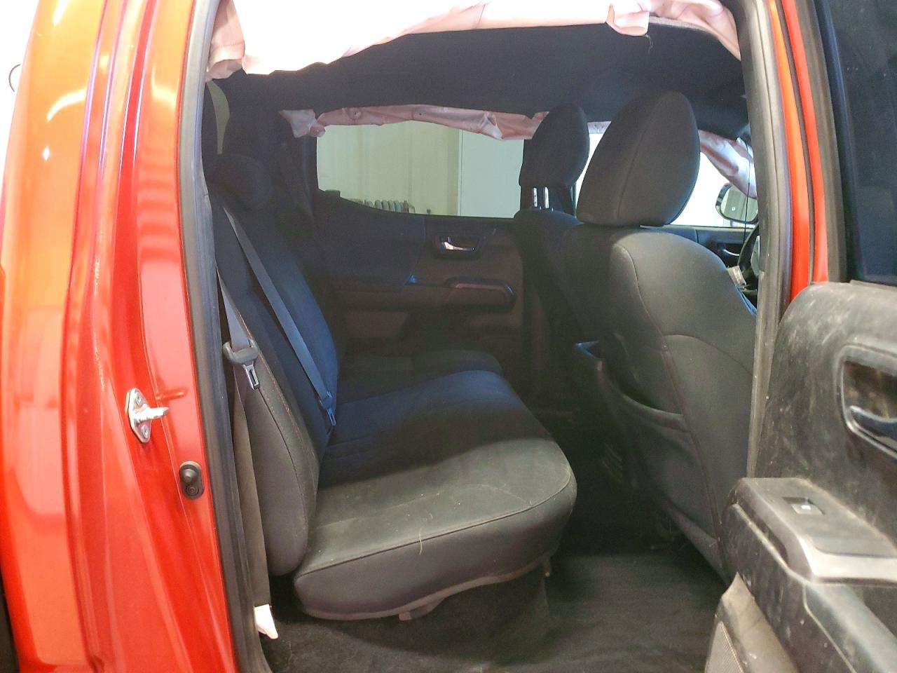 2018 TOYOTA TACOMA