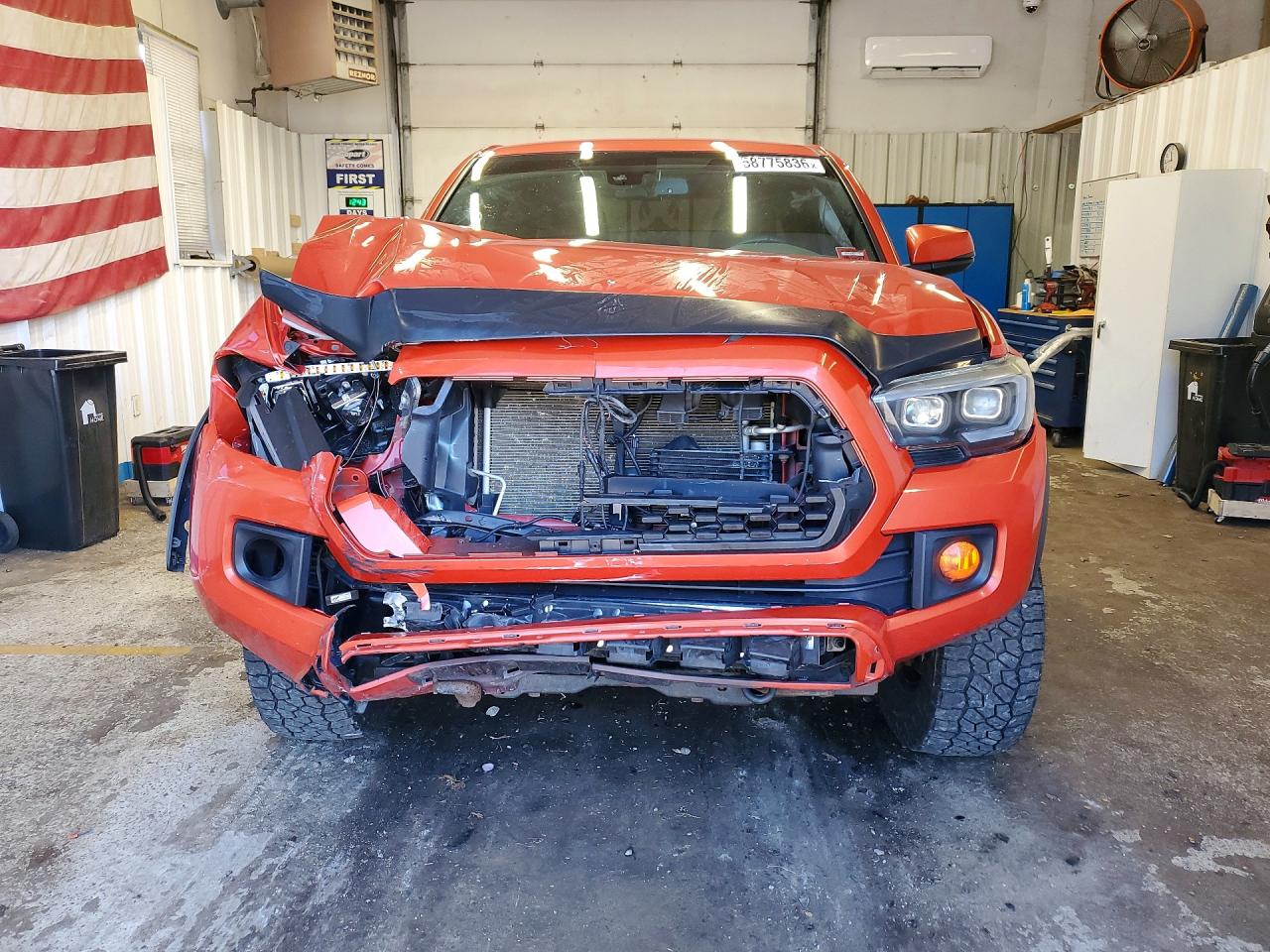 2018 TOYOTA TACOMA
