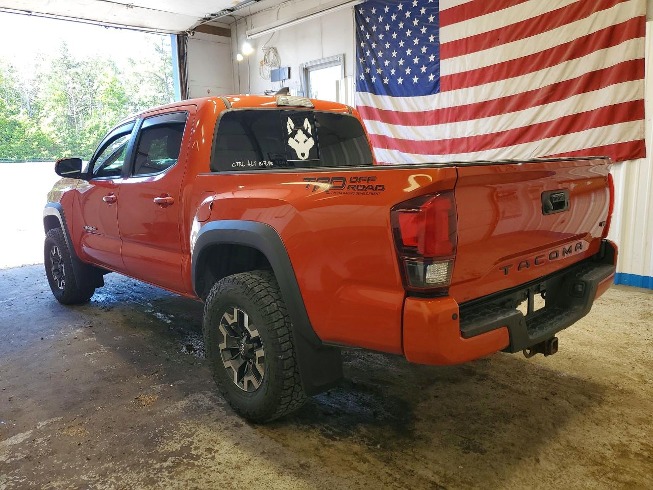 2018 TOYOTA TACOMA