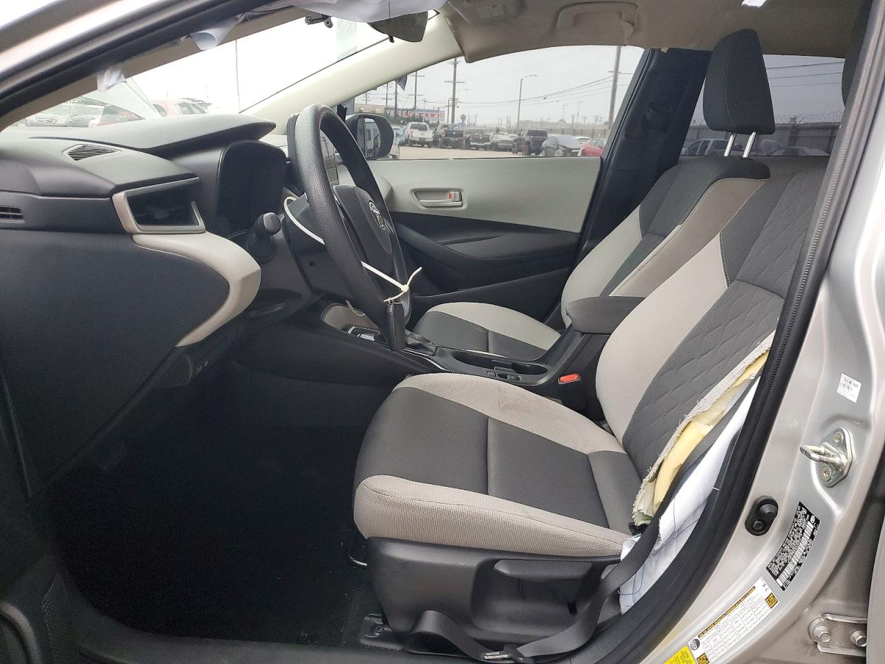 2025 TOYOTA COROLLA