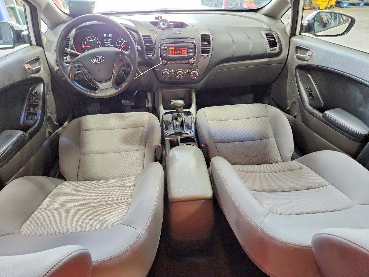 2017 KIA FORTE