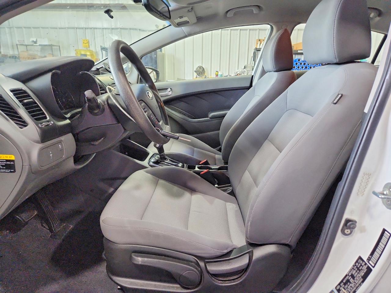 2017 KIA FORTE