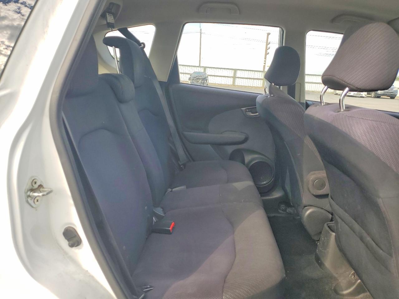2012 HONDA FIT