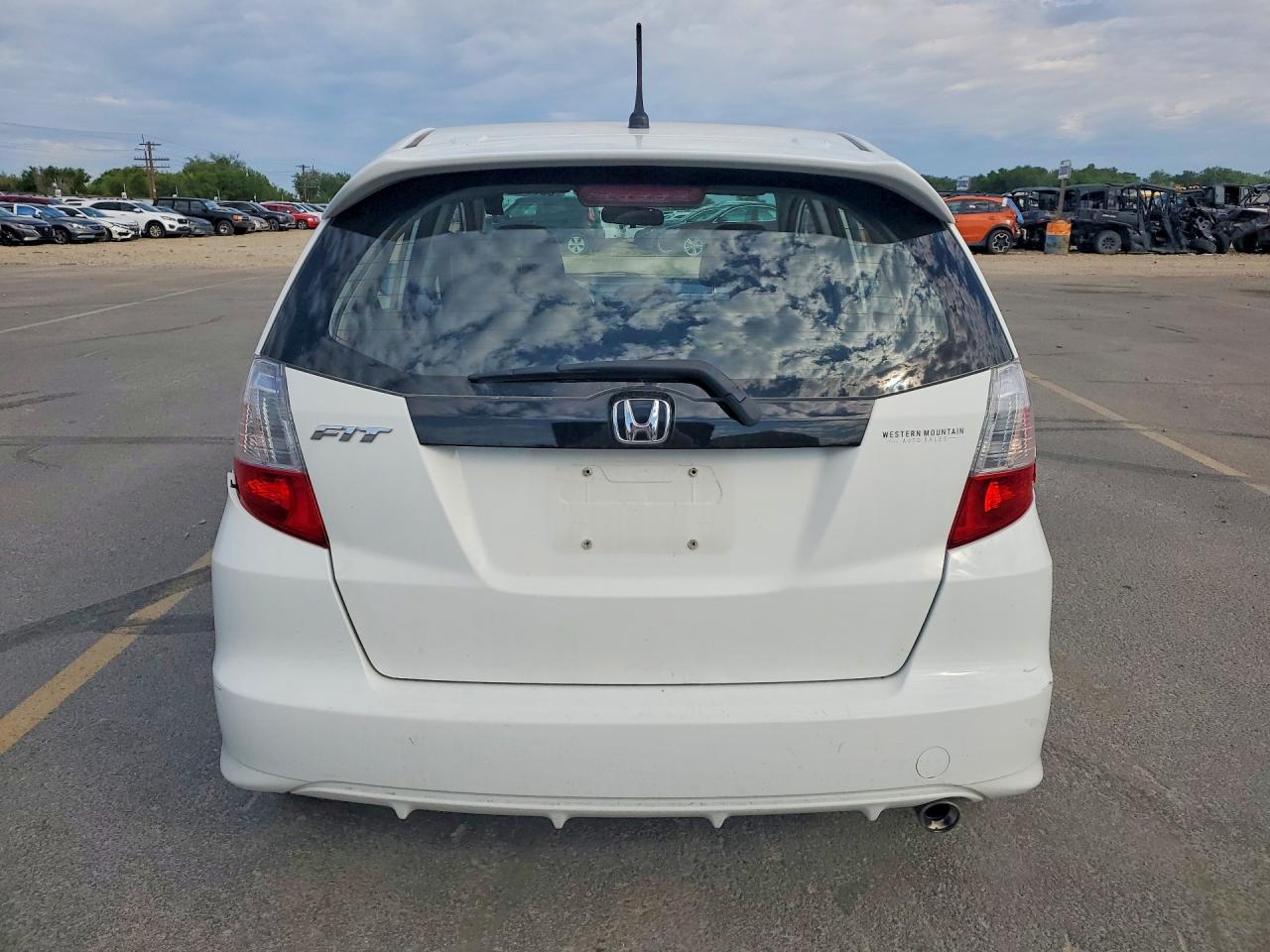 2012 HONDA FIT