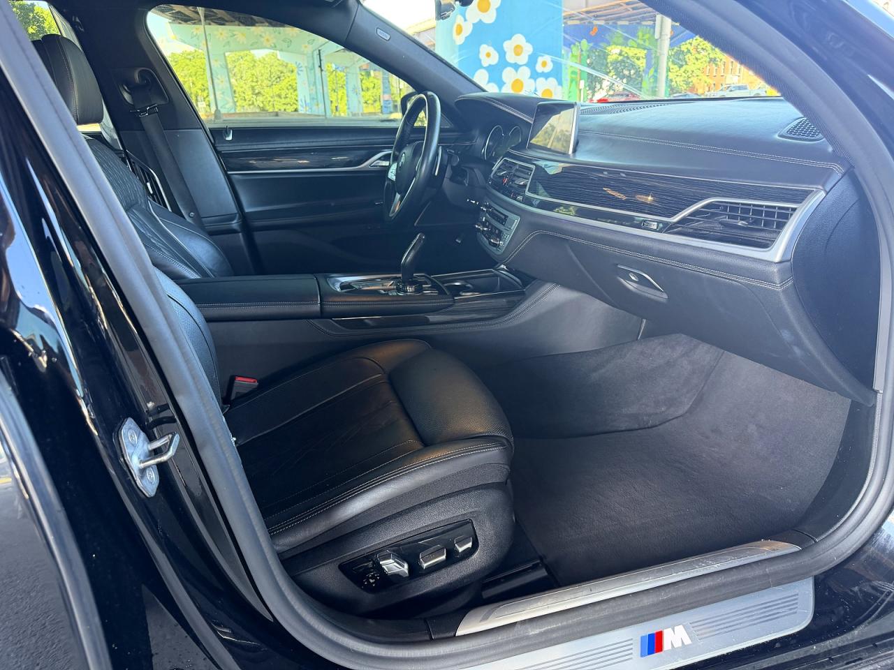 2019 BMW 7 SERIES