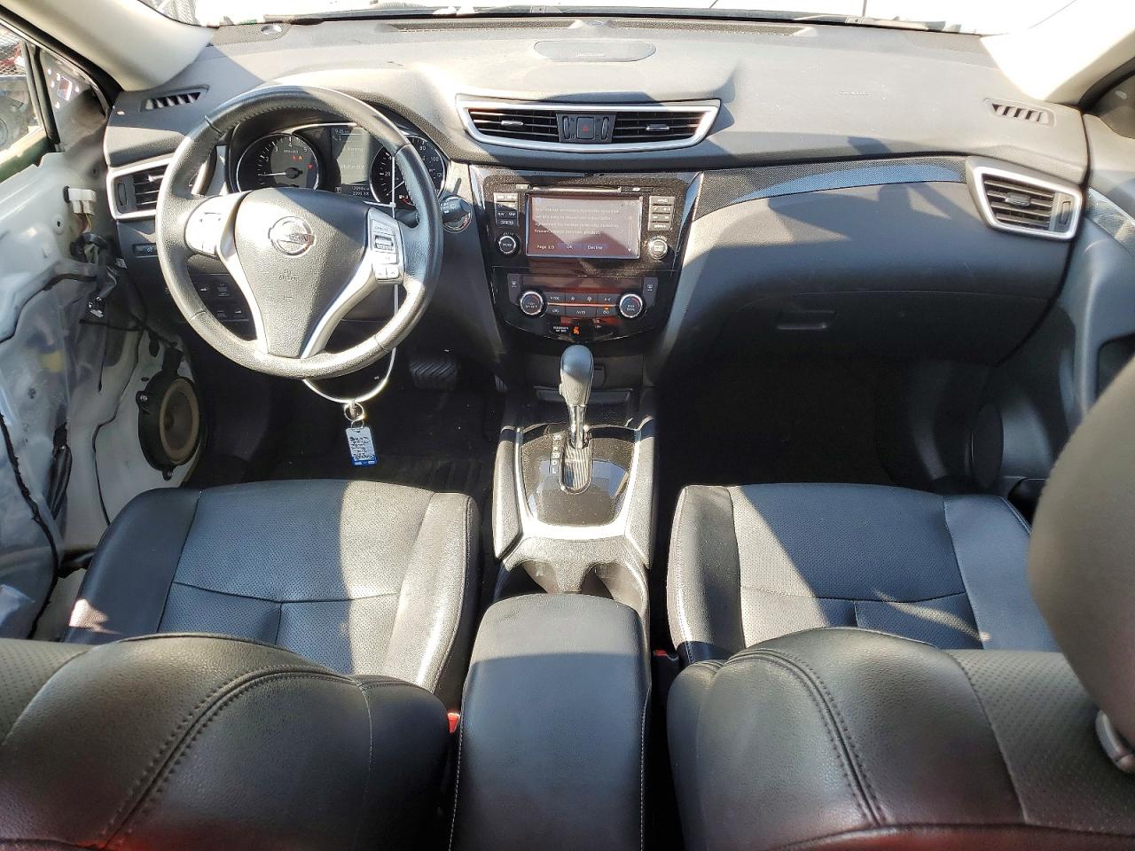 2016 NISSAN ROGUE