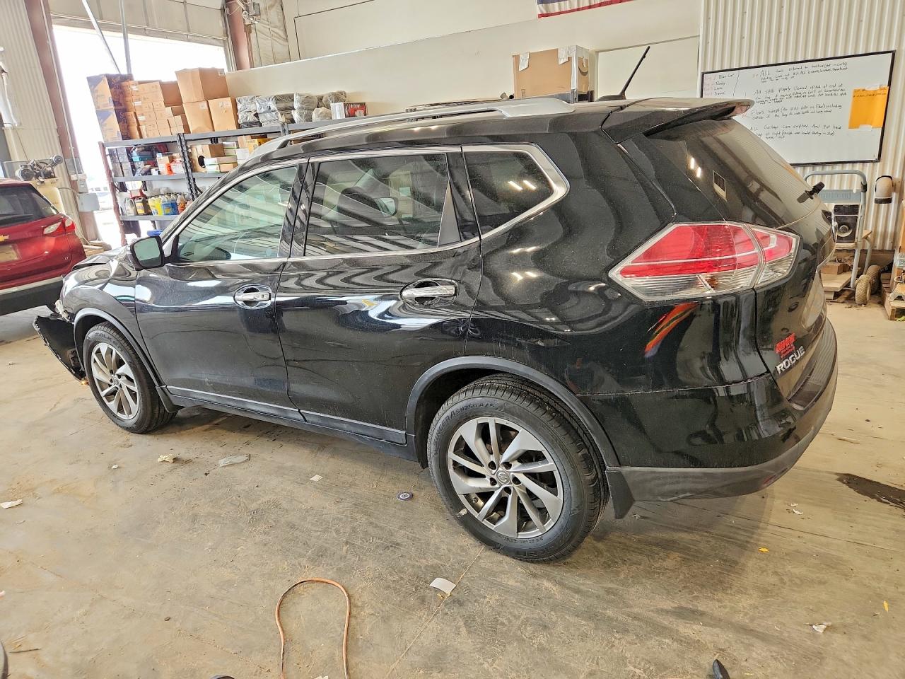 2015 NISSAN ROGUE