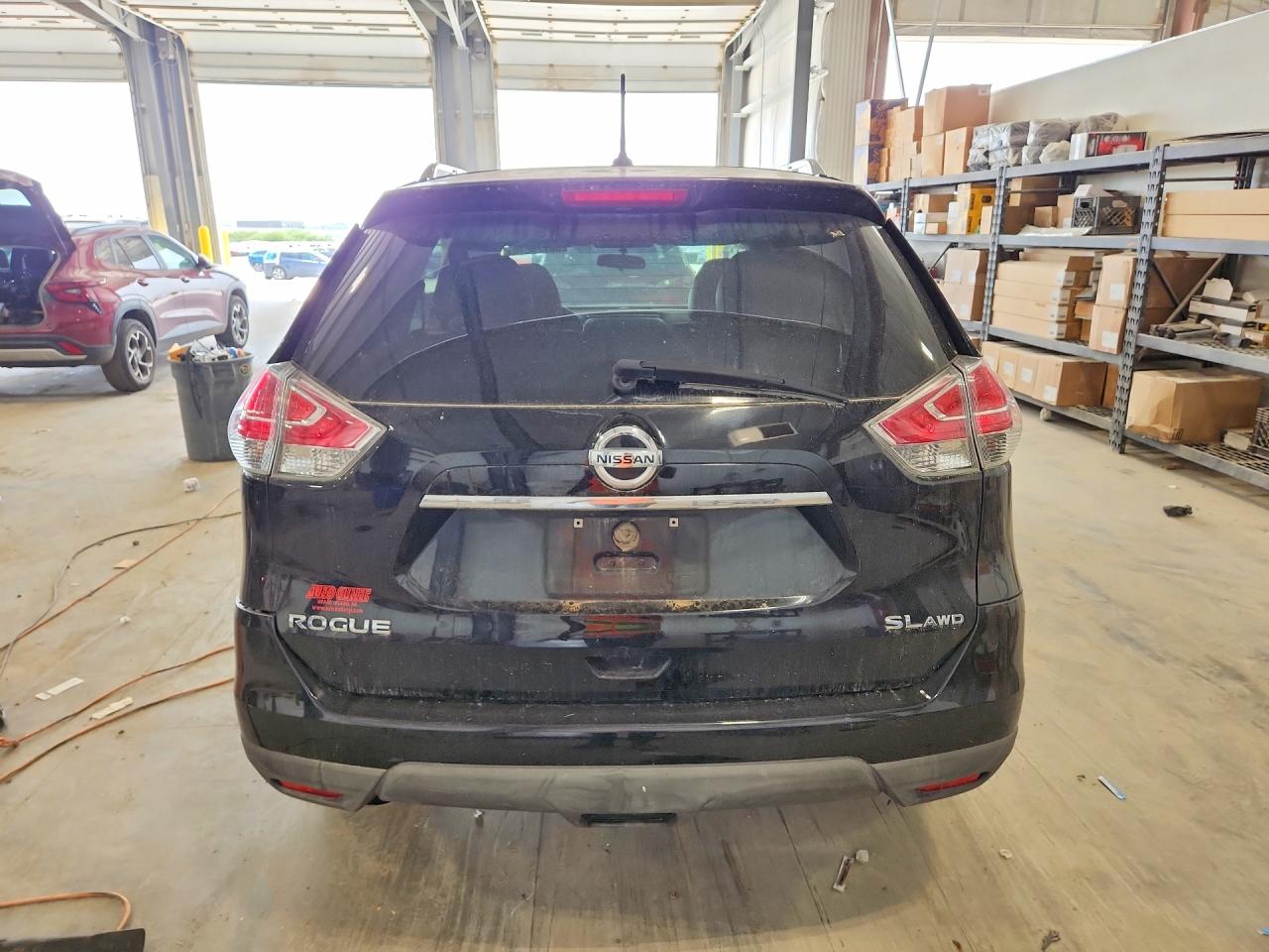 2015 NISSAN ROGUE