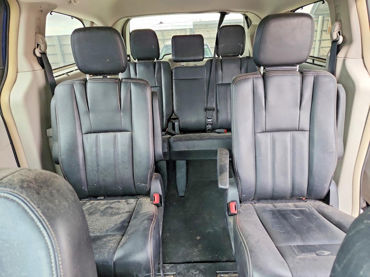 2014 CHRYSLER MINIVAN