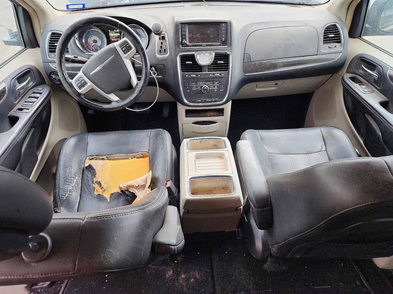 2014 CHRYSLER MINIVAN