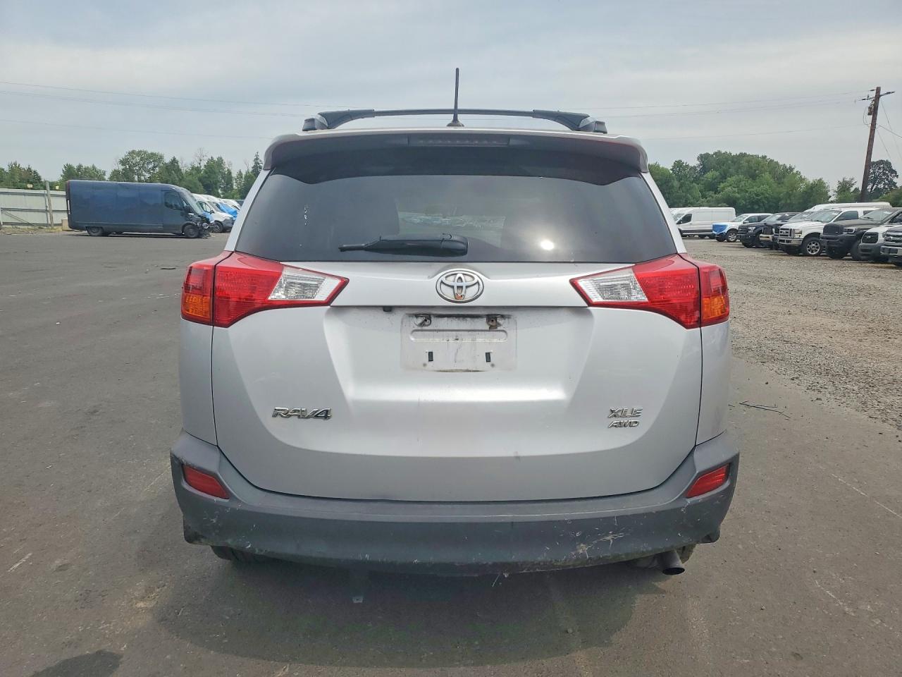 2014 TOYOTA RAV4