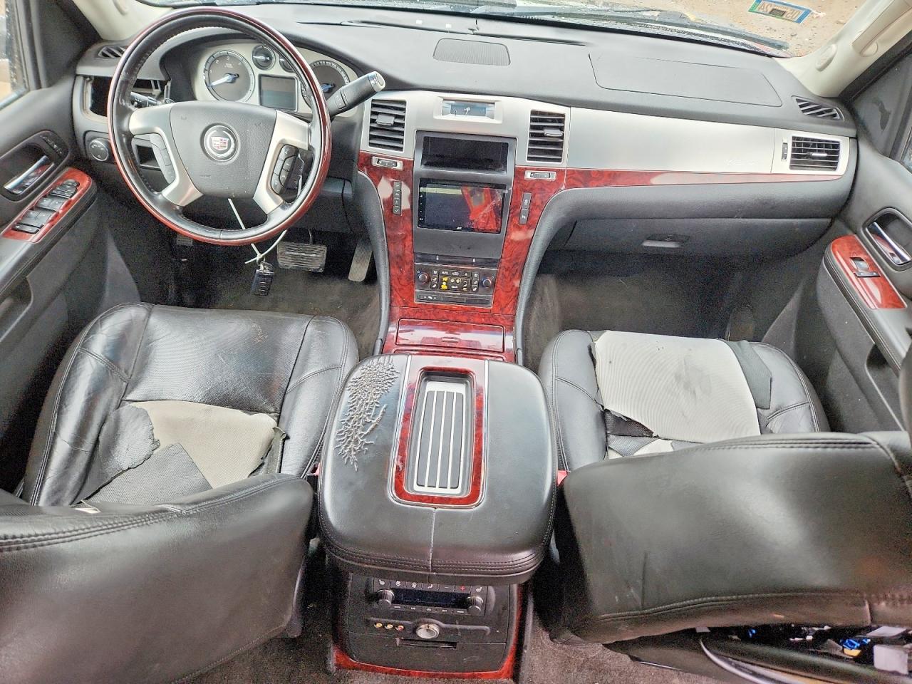 2013 CADILLAC ESCALADE