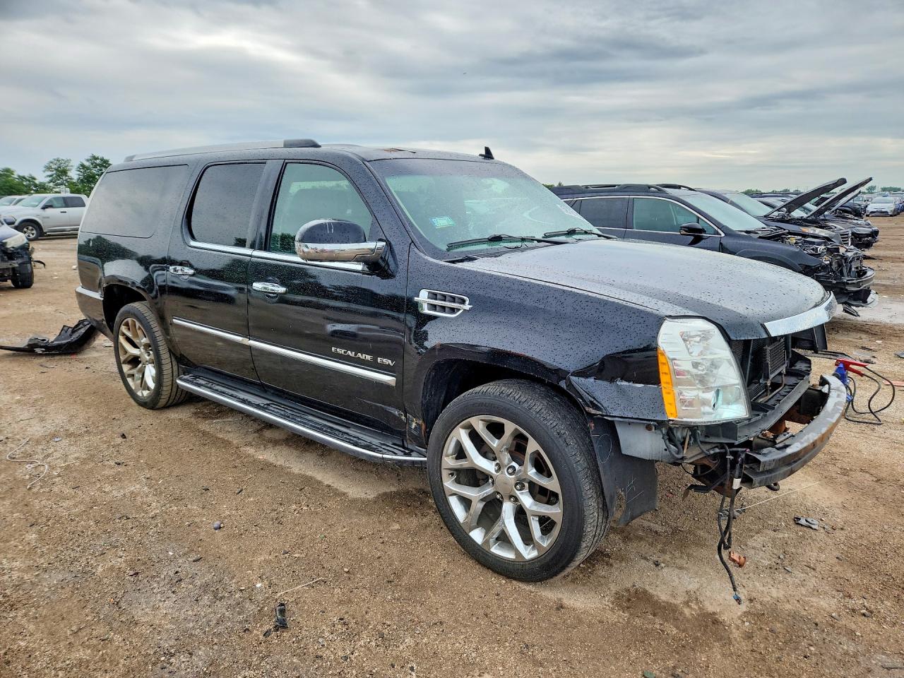 2013 CADILLAC ESCALADE
