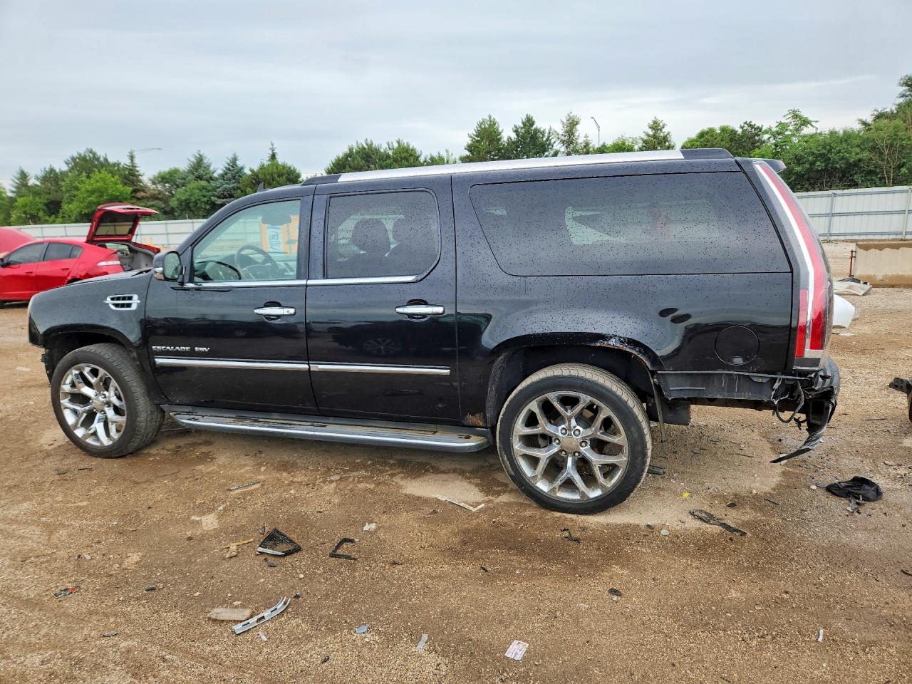 2013 CADILLAC ESCALADE