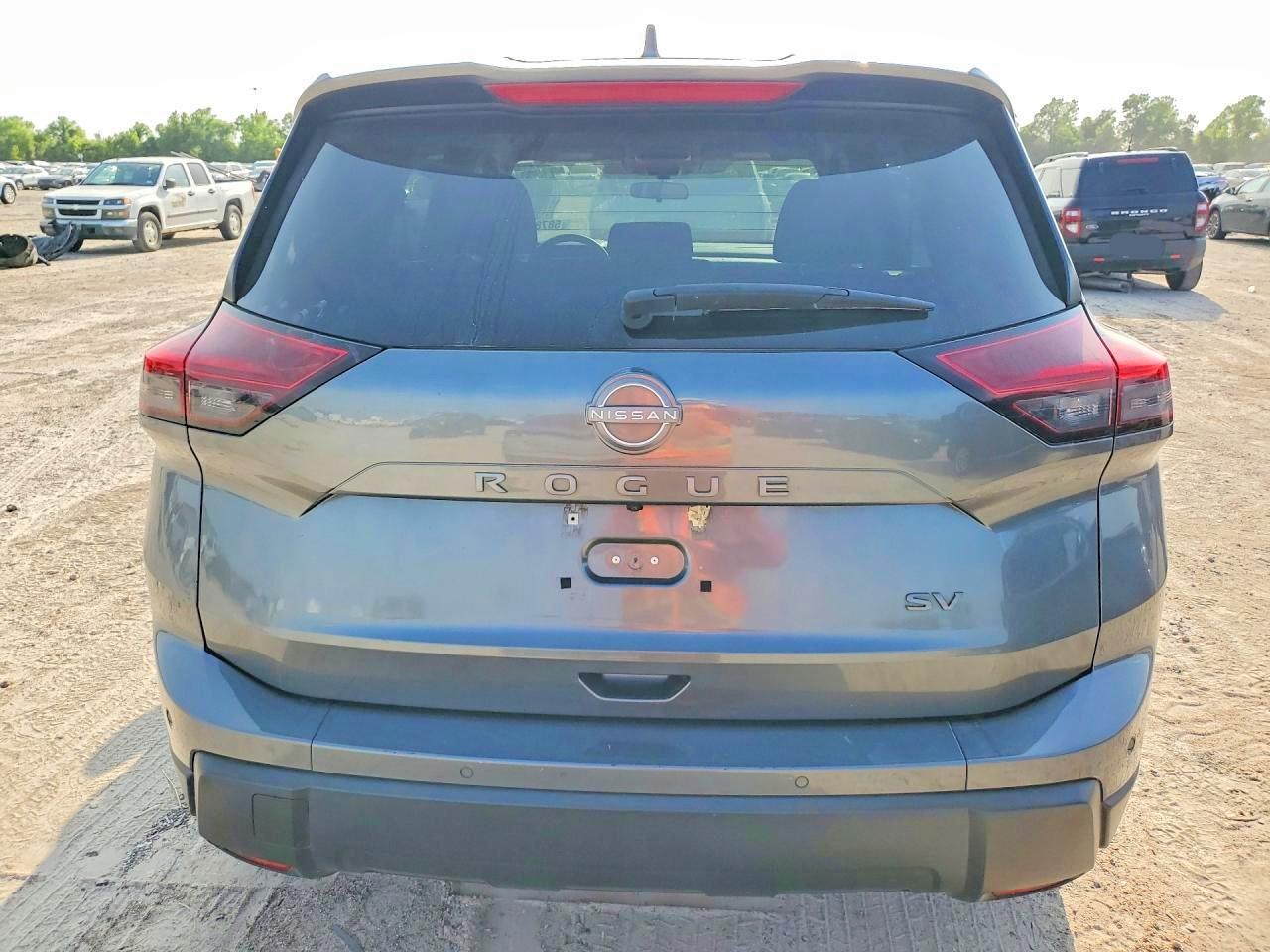 2024 NISSAN ROGUE