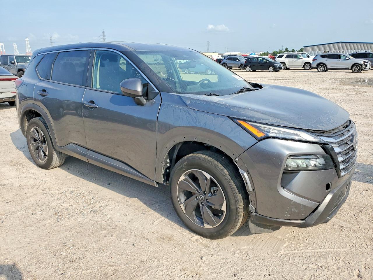 2024 NISSAN ROGUE