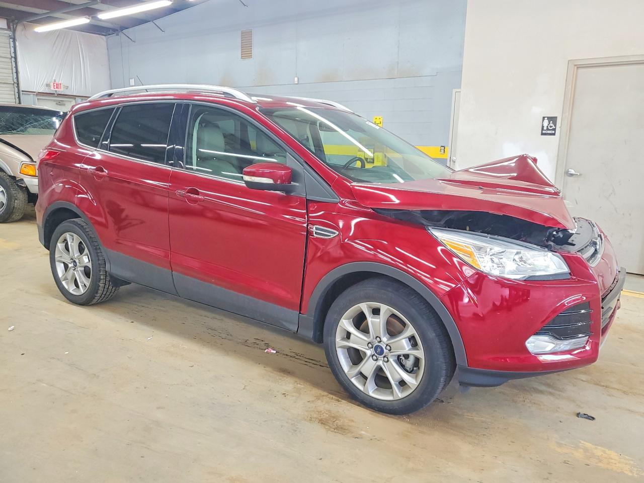 2016 FORD ESCAPE