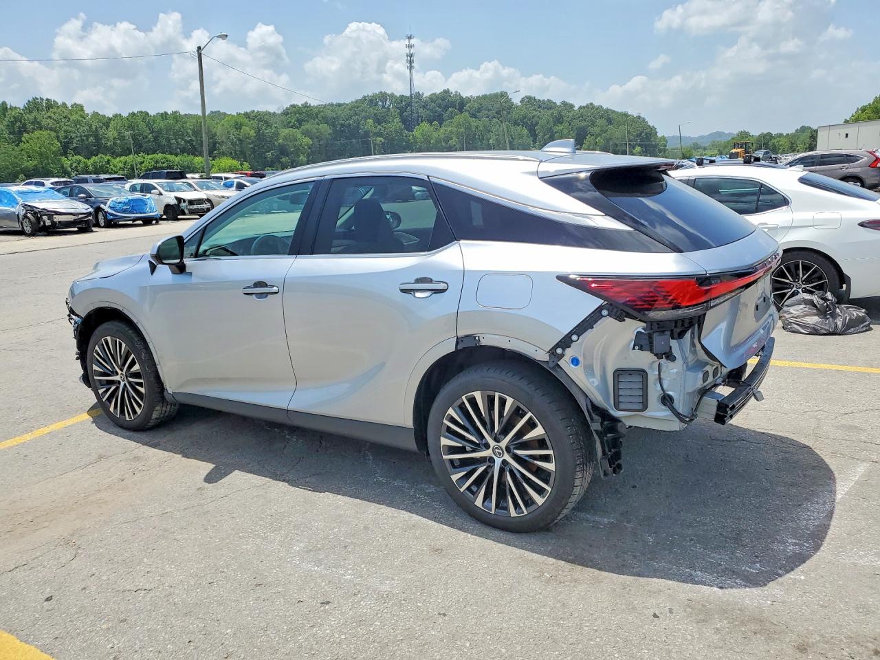 2024 LEXUS