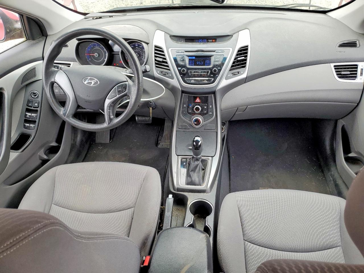 2016 HYUNDAI ELANTRA