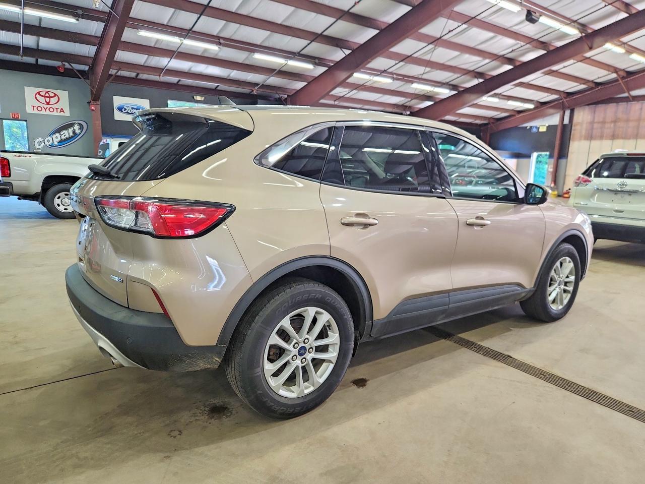 2020 FORD ESCAPE