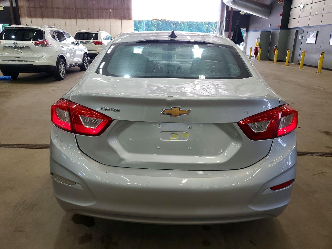 2017 CHEVROLET CRUZE
