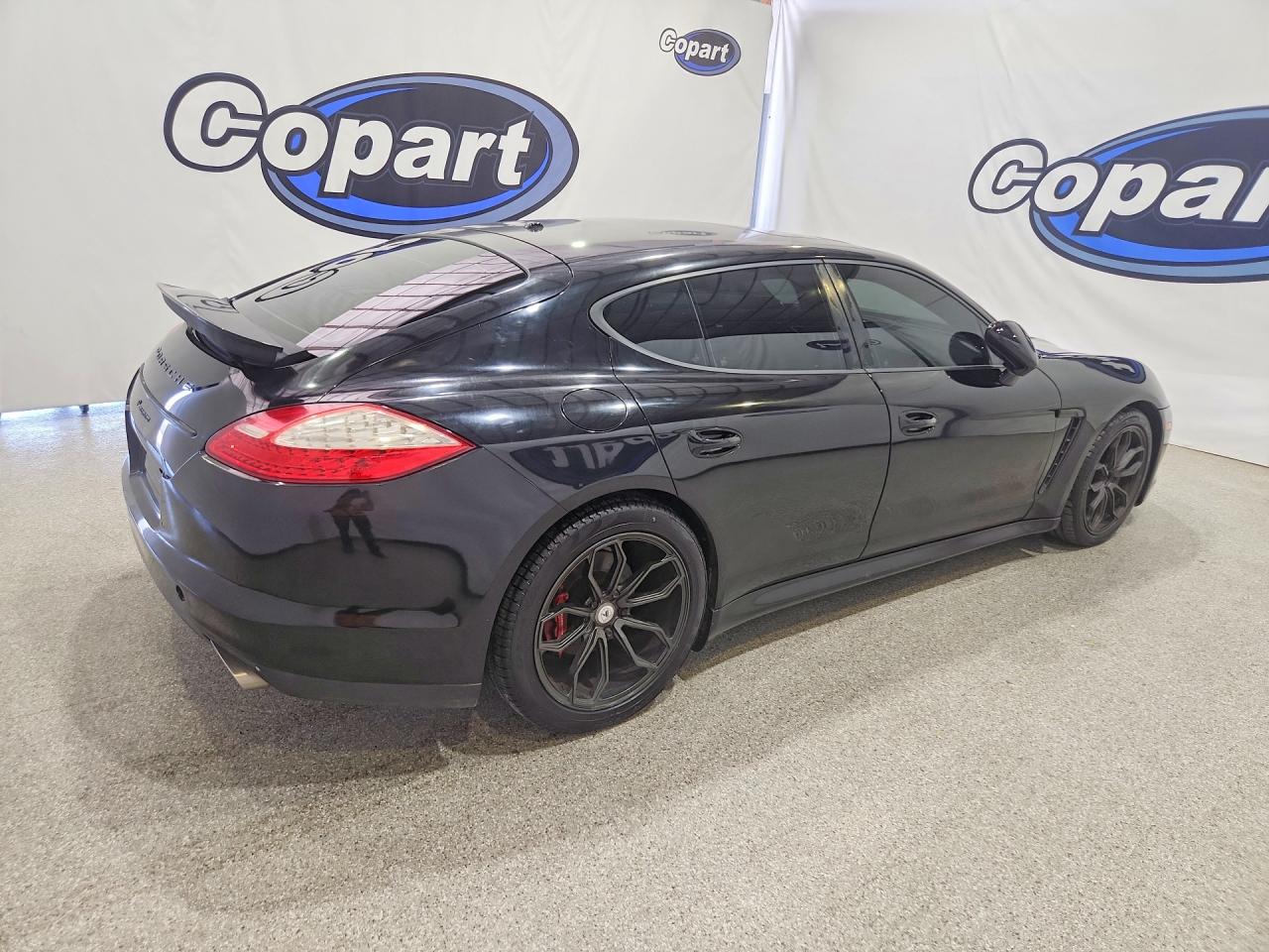 2012 PORSCHE PANAMERA