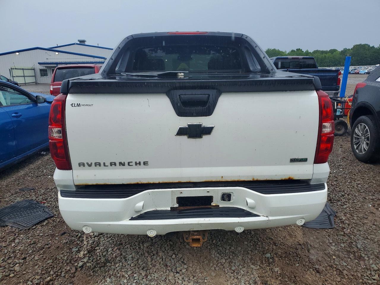 2010 CHEVROLET AVALANCHE