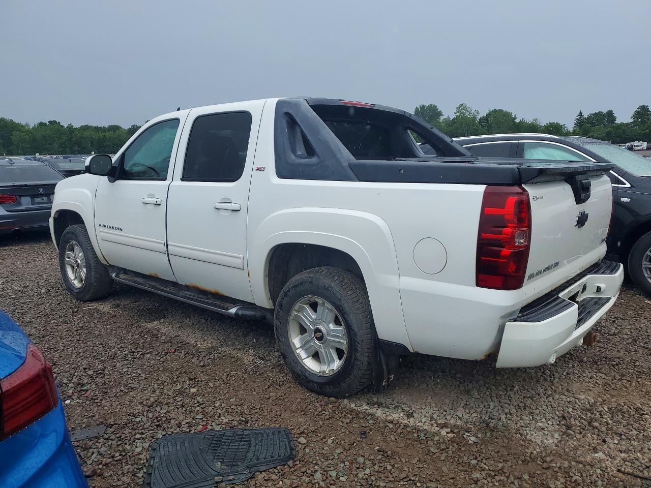 2010 CHEVROLET AVALANCHE