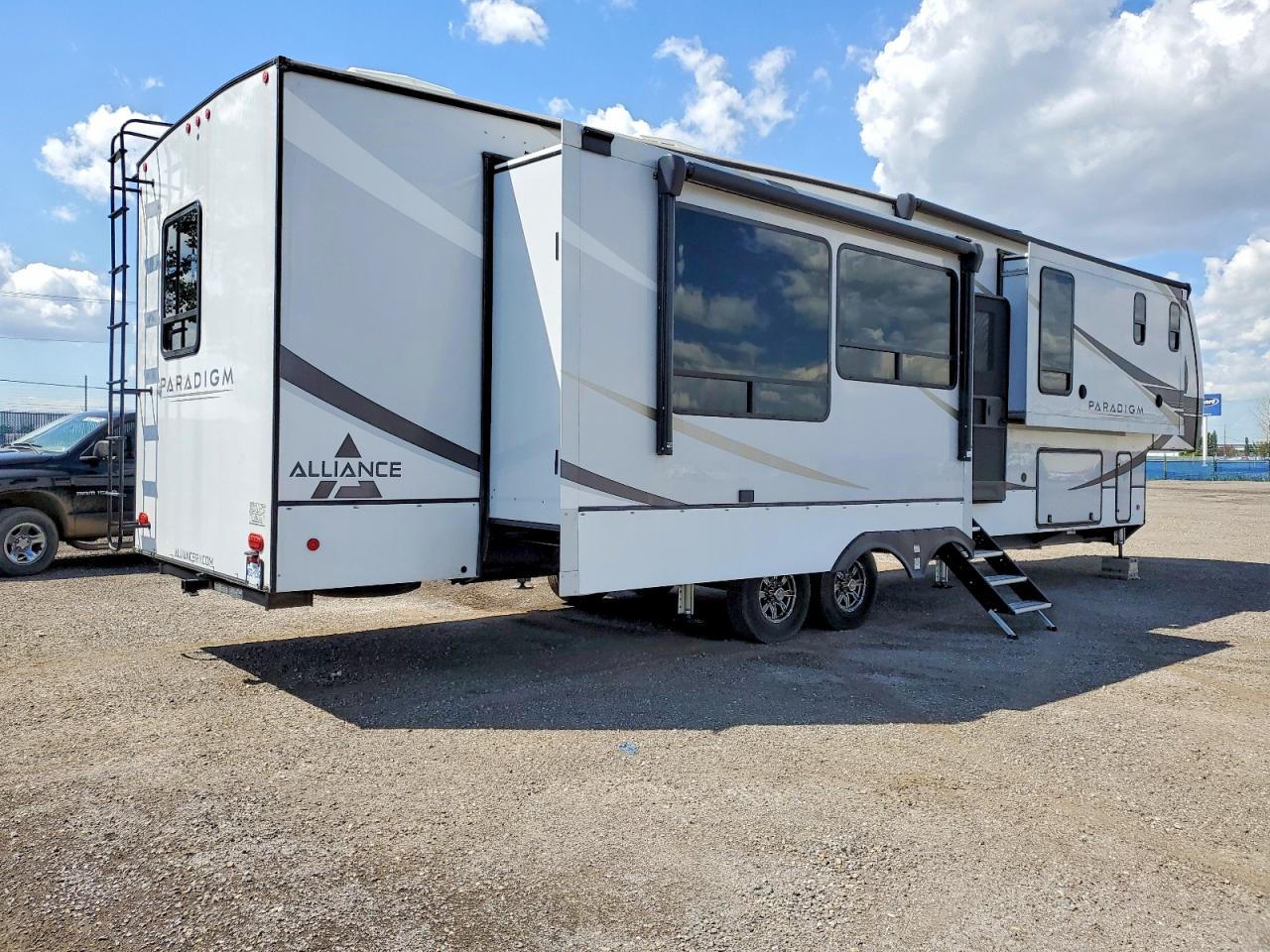 2023 ALLIANCE RV RECREATION