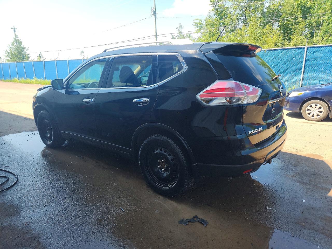 2015 NISSAN ROGUE