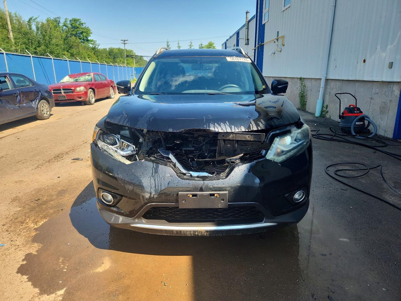 2015 NISSAN ROGUE