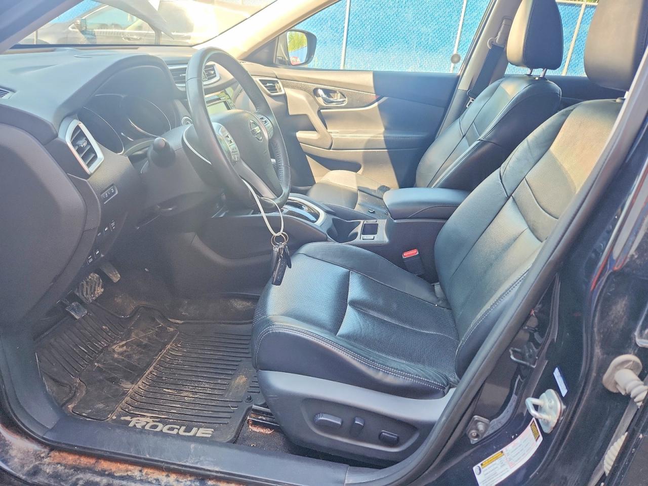 2015 NISSAN ROGUE