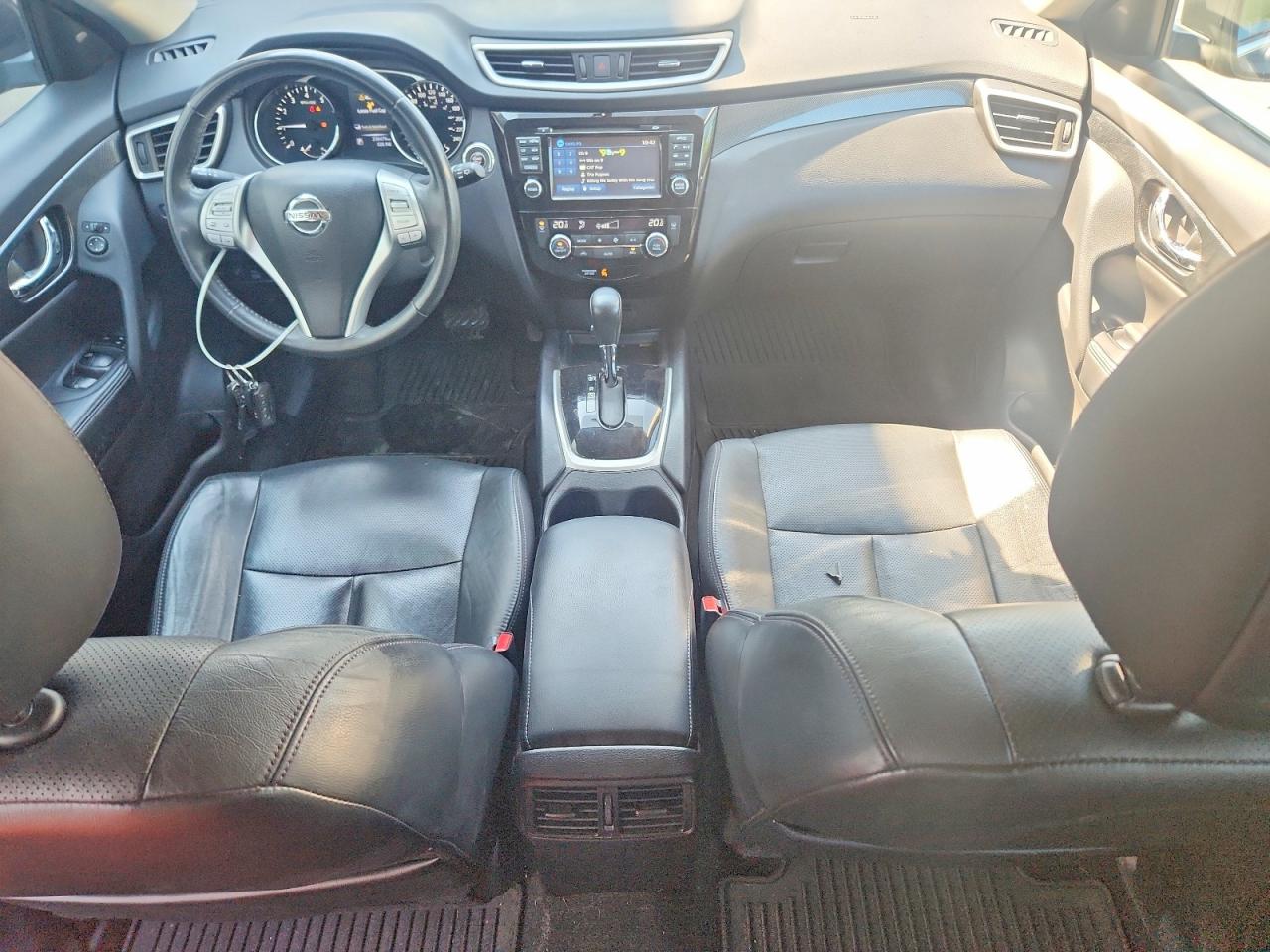 2015 NISSAN ROGUE