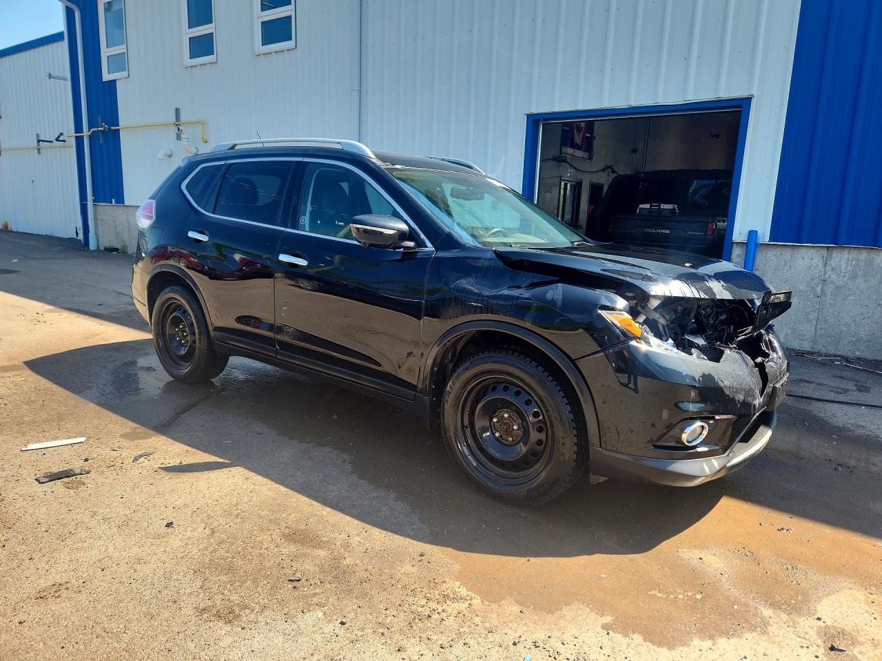 2015 NISSAN ROGUE