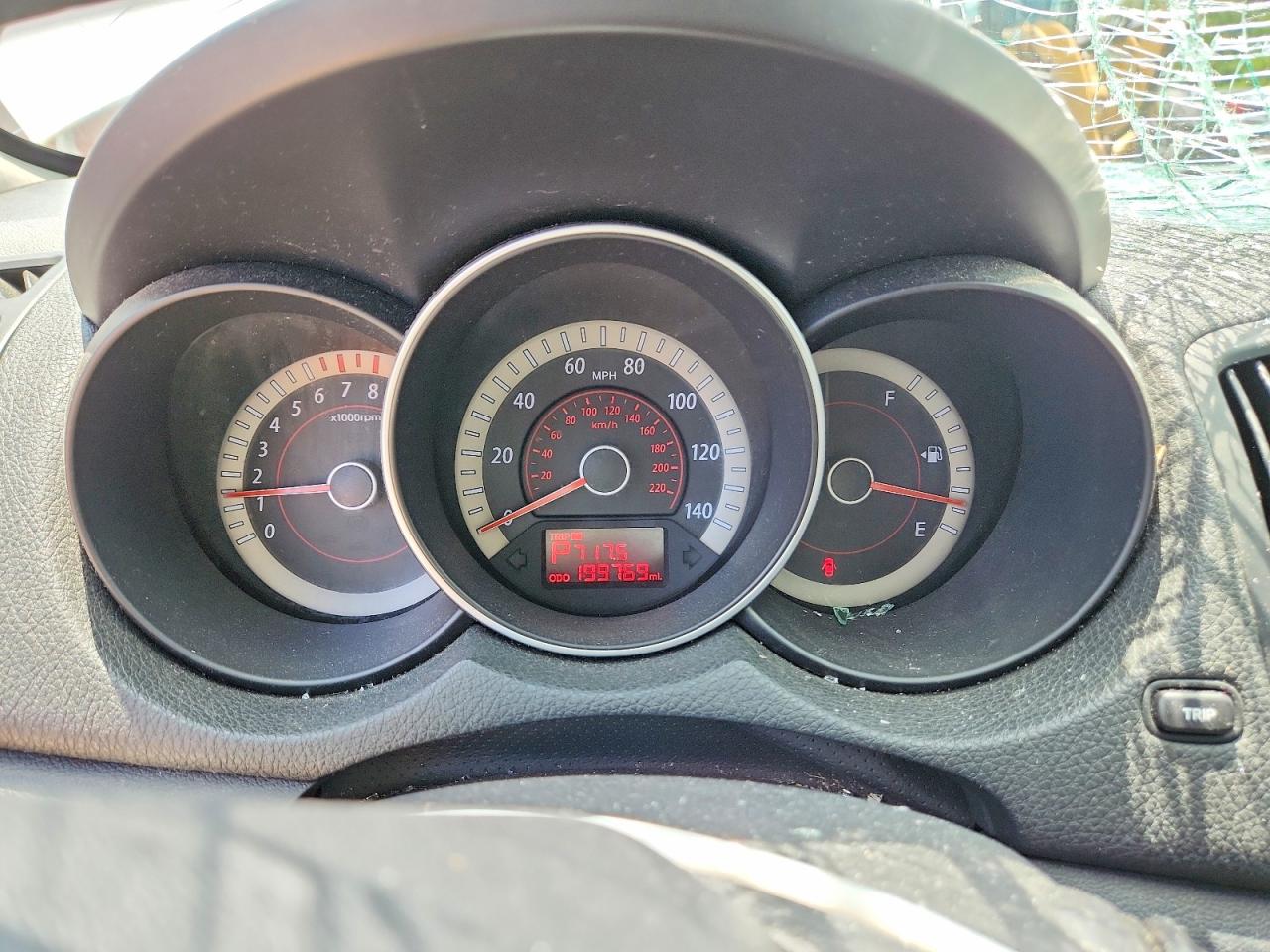 2011 KIA FORTE