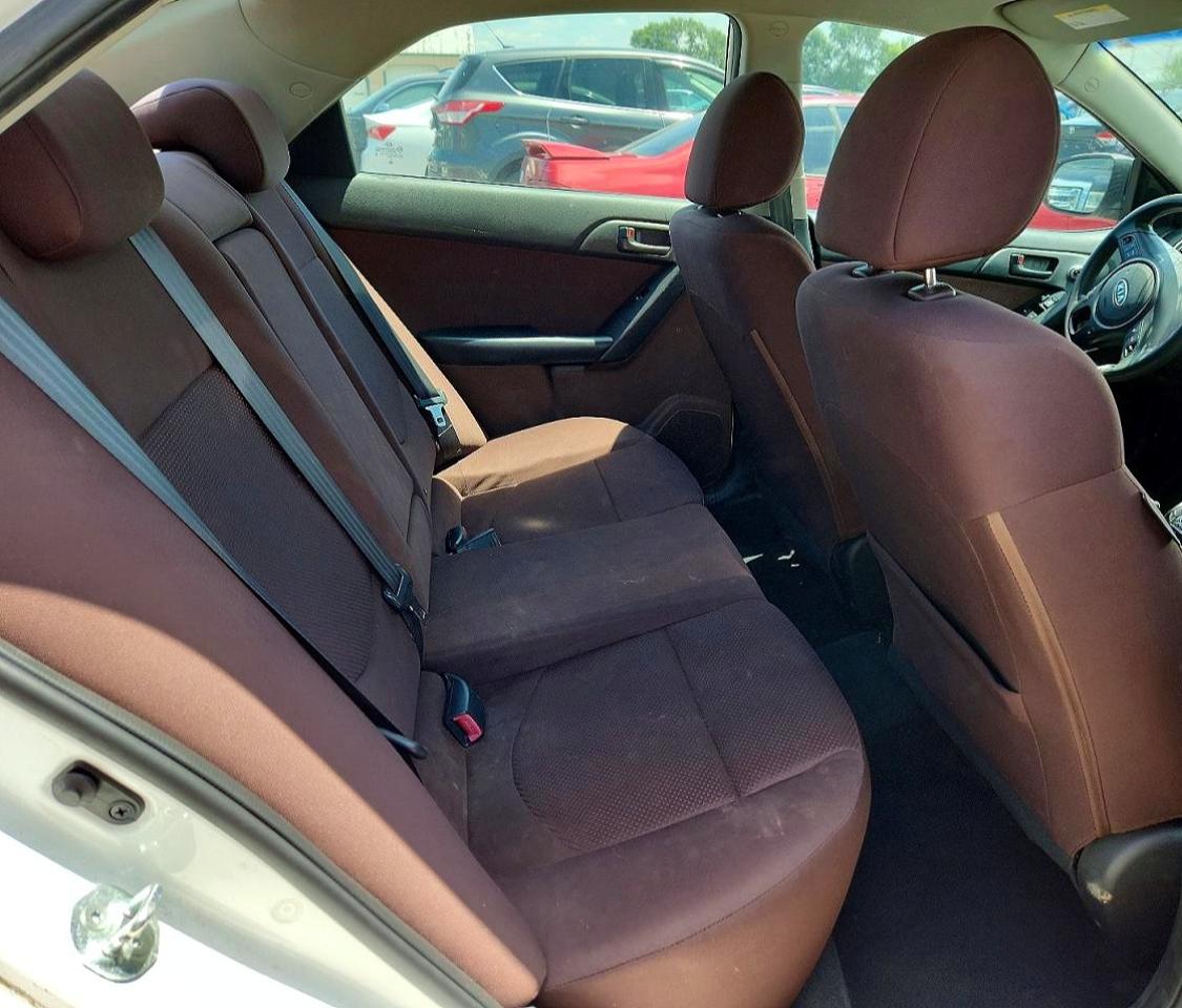 2011 KIA FORTE
