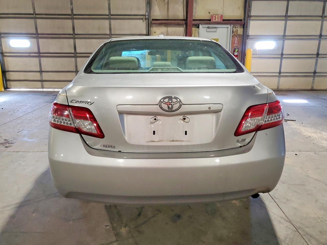 2011 TOYOTA CAMRY