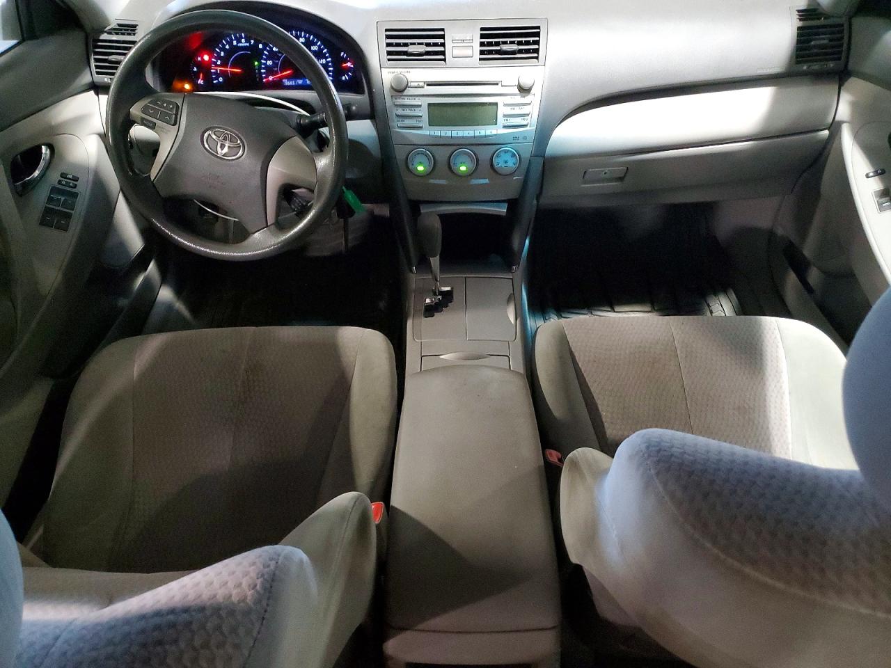 2011 TOYOTA CAMRY