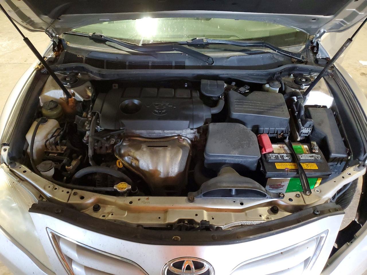 2011 TOYOTA CAMRY