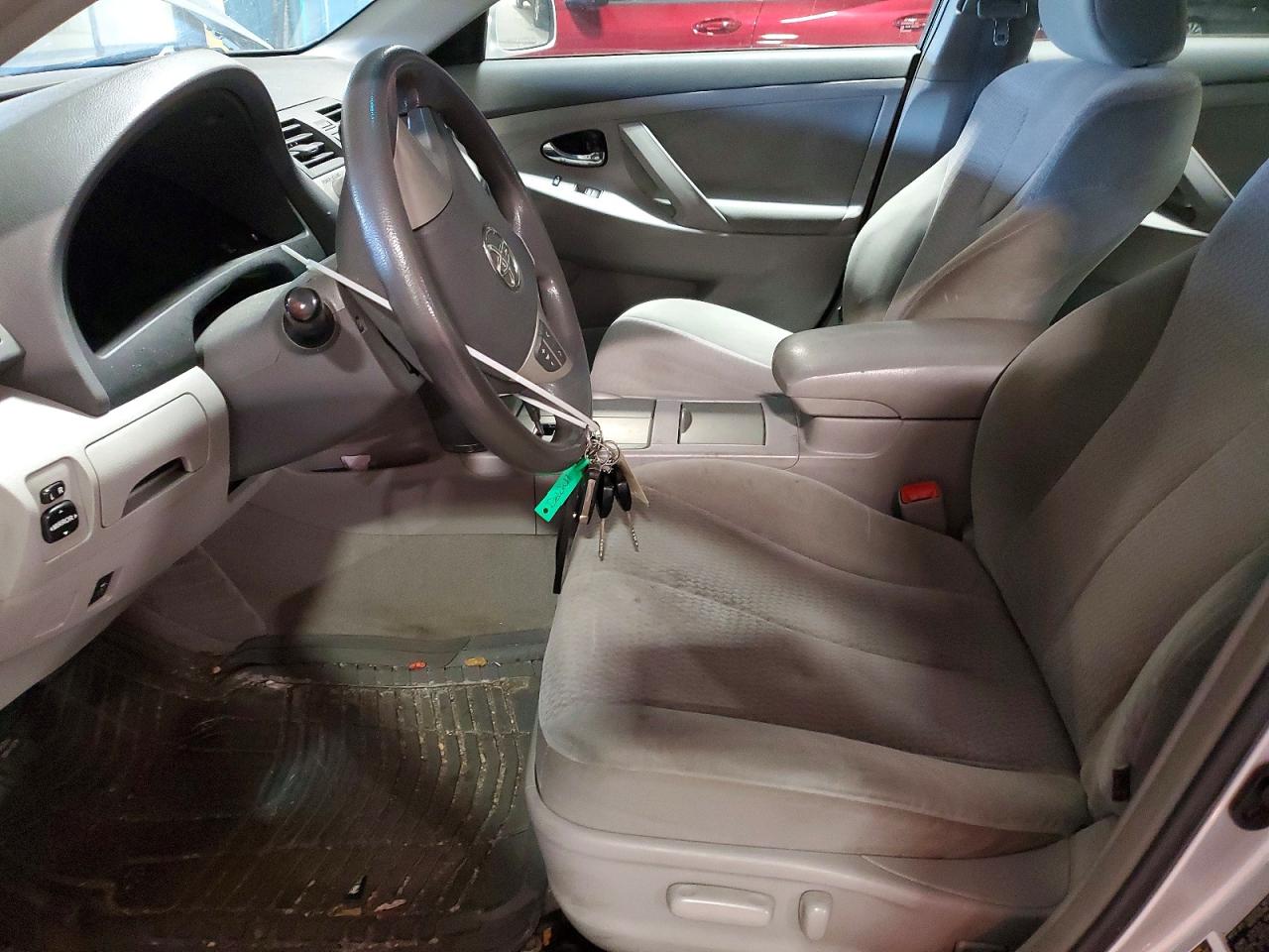 2011 TOYOTA CAMRY