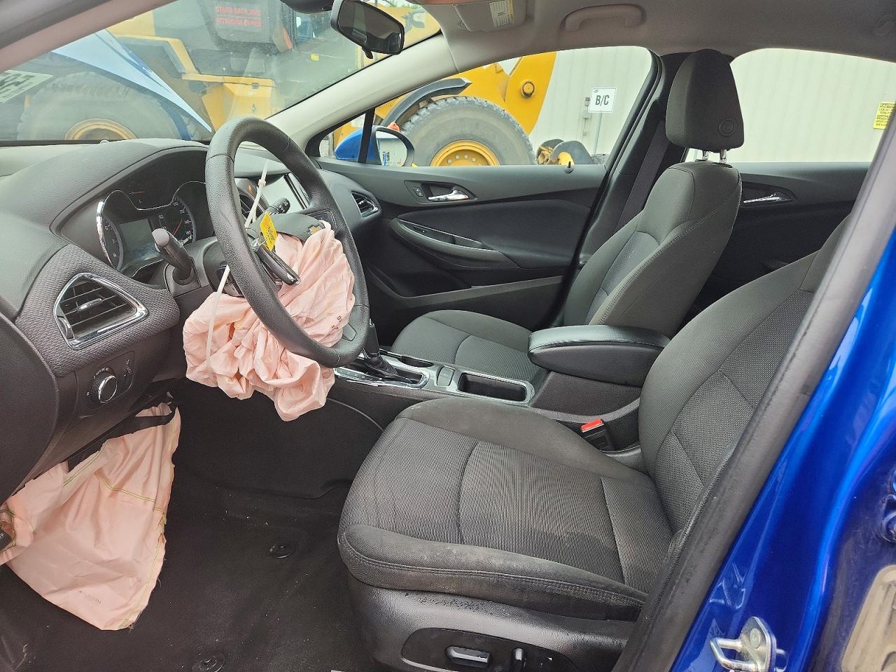 2017 CHEVROLET CRUZE