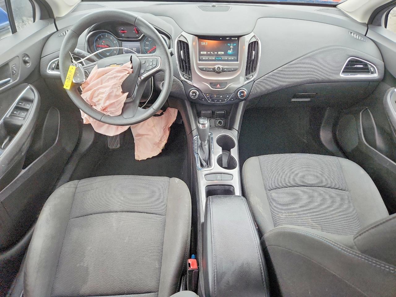 2017 CHEVROLET CRUZE