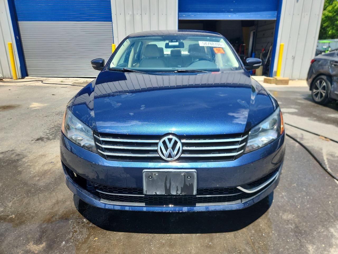 2014 VOLKSWAGEN PASSAT